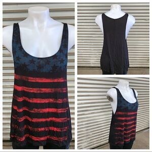 🛍️Triumph t-shirt with American flag graphic